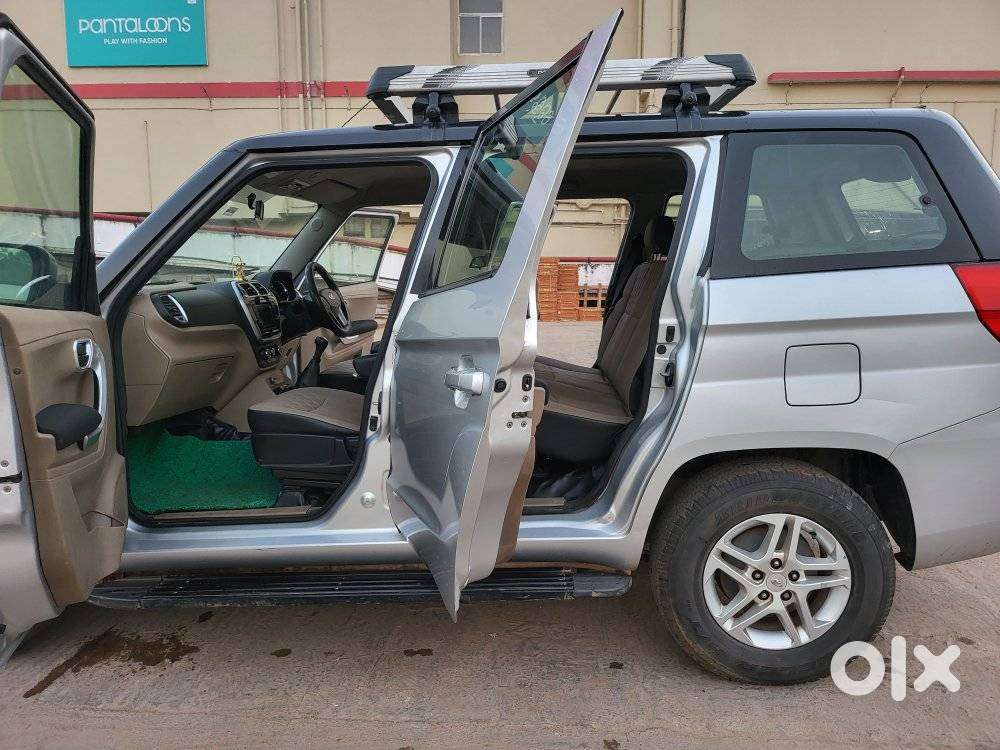 Mahindra Xuv500 W10 2wd, 2016, Diesel