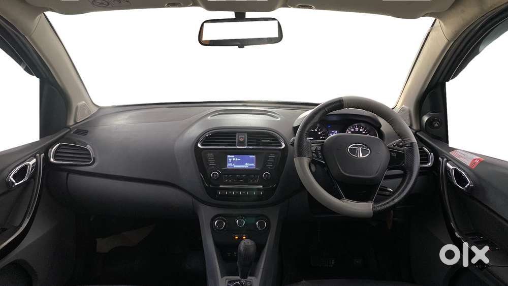 Tata Tigor Xza, 2018, Petrol