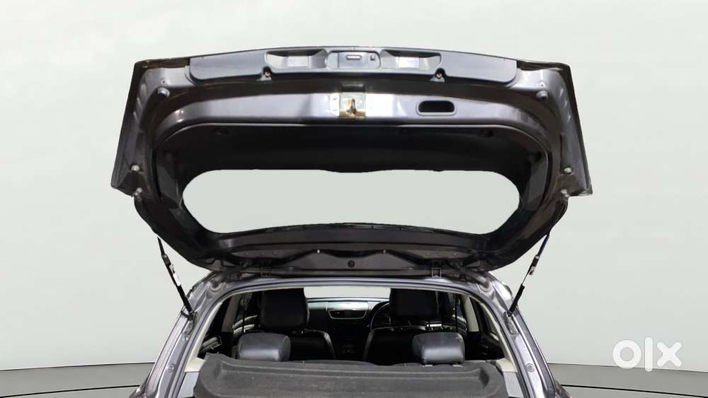 Maruti Suzuki Swift Zxi, 2017, Petrol