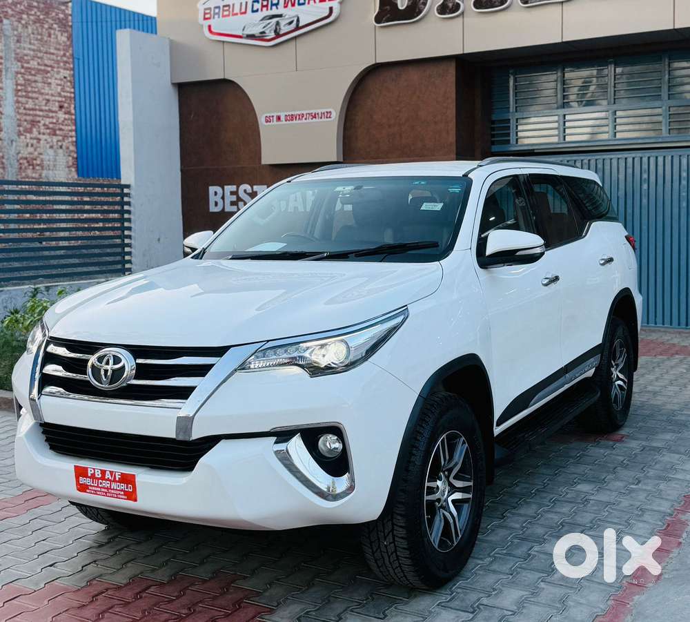 Toyota Fortuner 3.0 4x4 Manual, 2017, Diesel