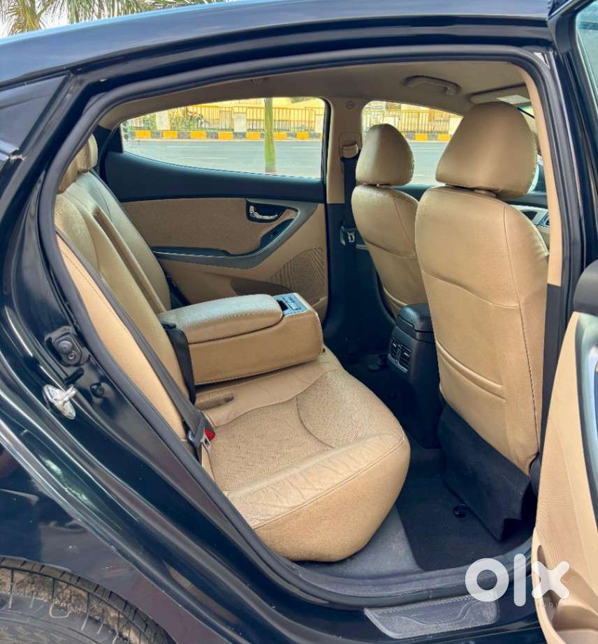 Hyundai Elantra 1.8 Sx Mt, 2013, Petrol