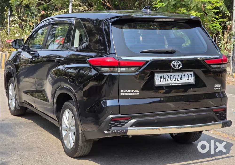 Toyota Innova Hycross 2.0 Vx Hybrid 8 Str, 2025, Petrol