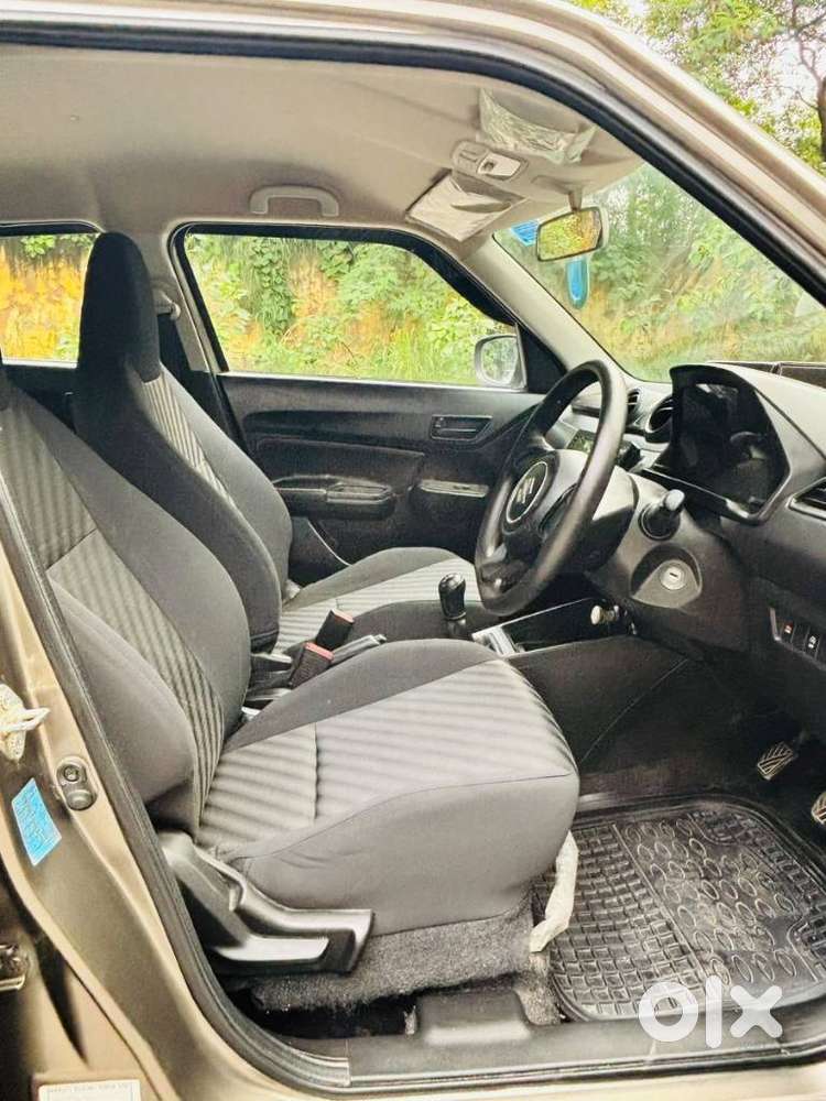 Maruti Suzuki Swift Lxi Optional-o, 2022, Petrol