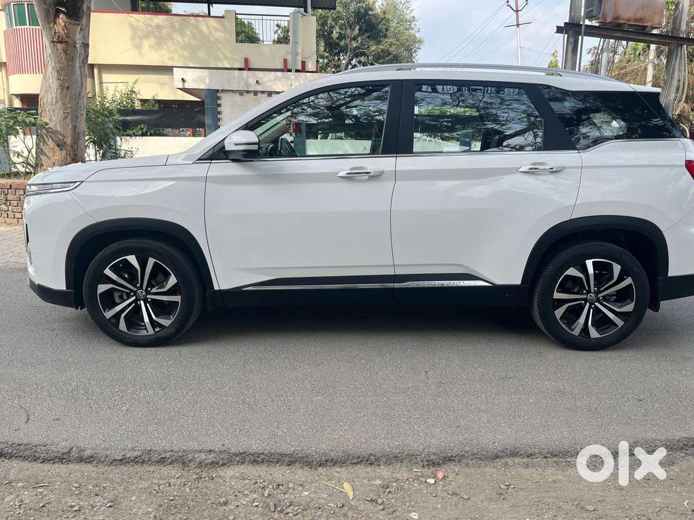 Mg Hector Plus Savvy Pro 1.5 Turbo Petrol Cvt 7 Str, 2024, Petrol