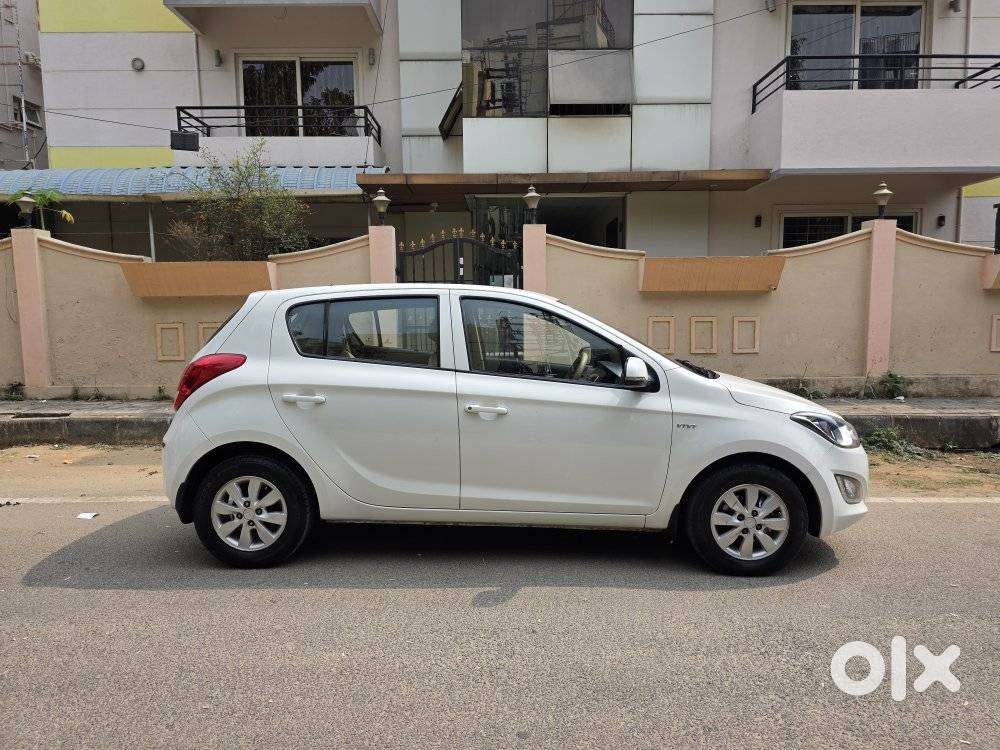 Hyundai I20 Sportz 1.2 Vtvt, 2012, Petrol