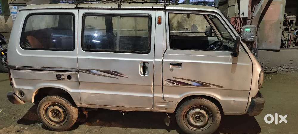 Maruti Suzuki Omni 2010