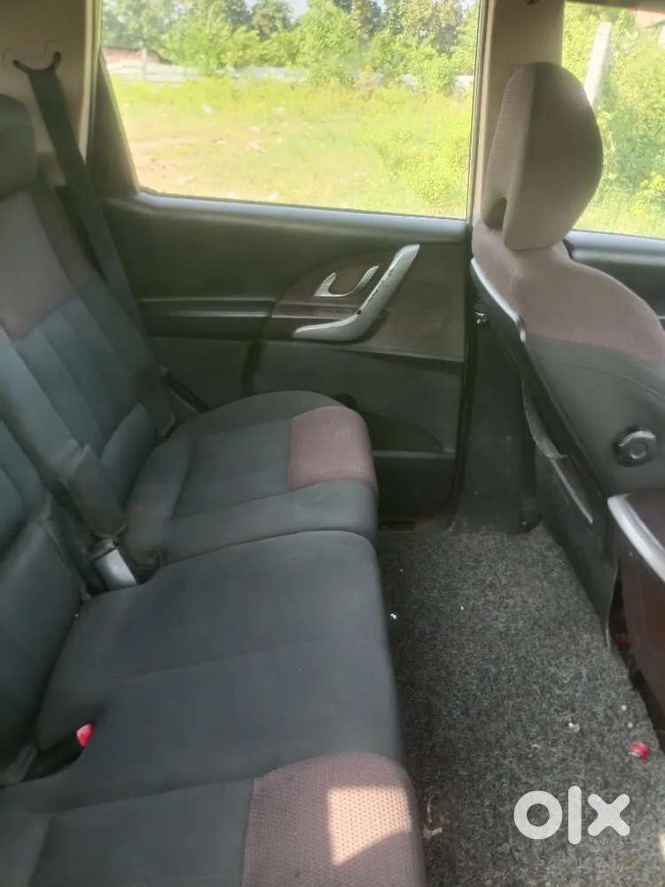 Mahindra Xuv500 2013 Diesel Well Maintained