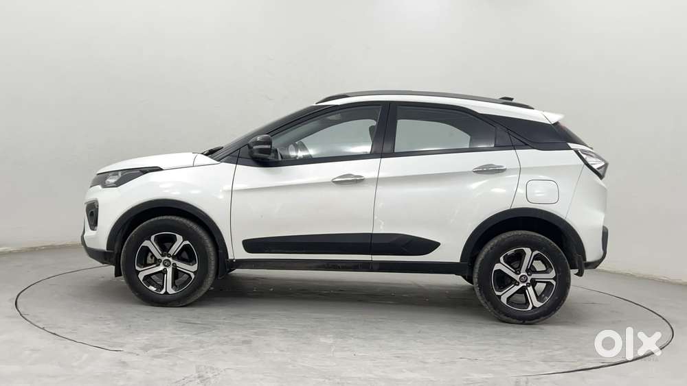 Tata Nexon 1.5 Revotorq Xza Plus, 2023, Diesel