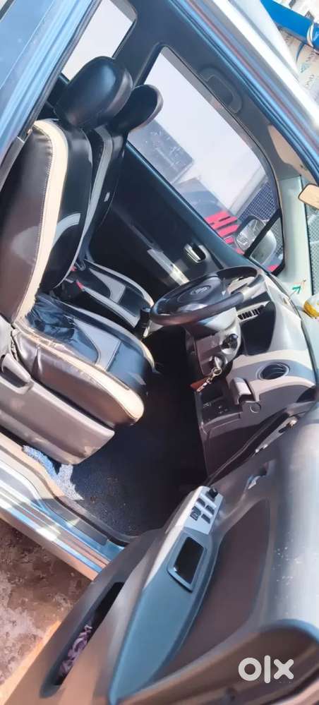 Maruti Suzuki Wagon R Vxi, 2012, Petrol