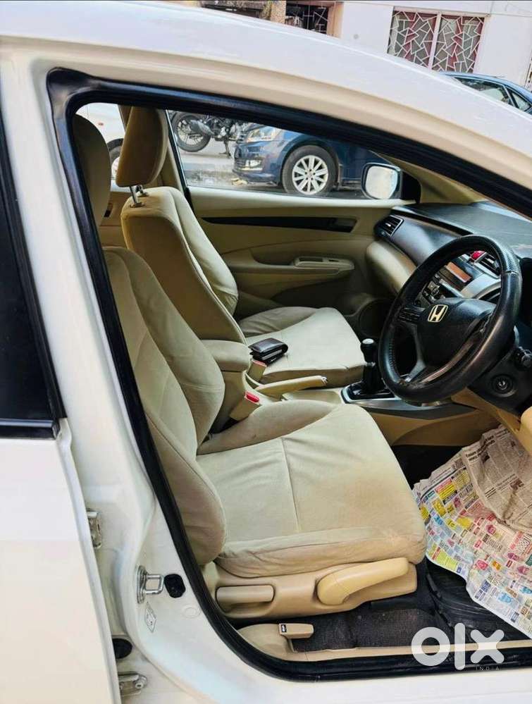 Honda City 2012 Petrol Life Time Tax Well Maintained
