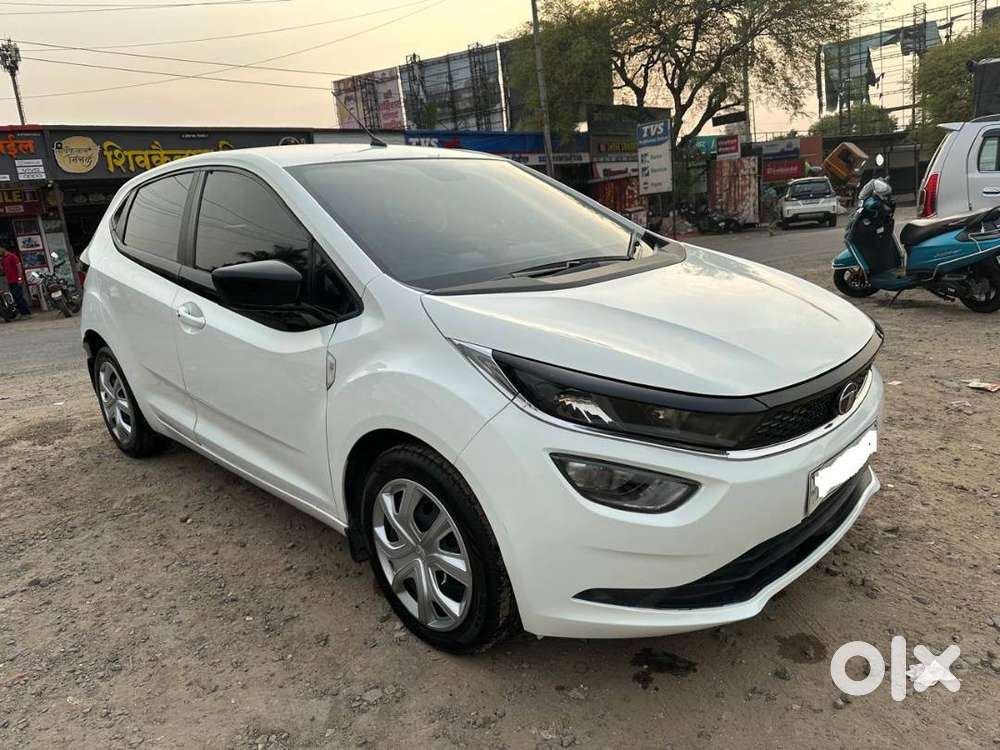 Tata Altroz Xt  Diesel, Jan 2022, 1st Owner, Comp Insurance 2027