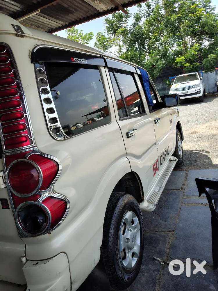Mahindra Scorpio 2013 Diesel 200000 Km Driven