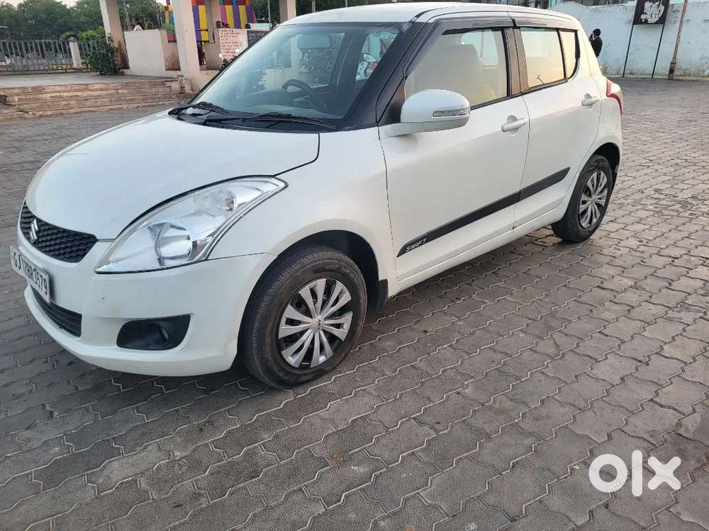 Maruti Suzuki Swift 2013 Petrol 100000 Km Driven