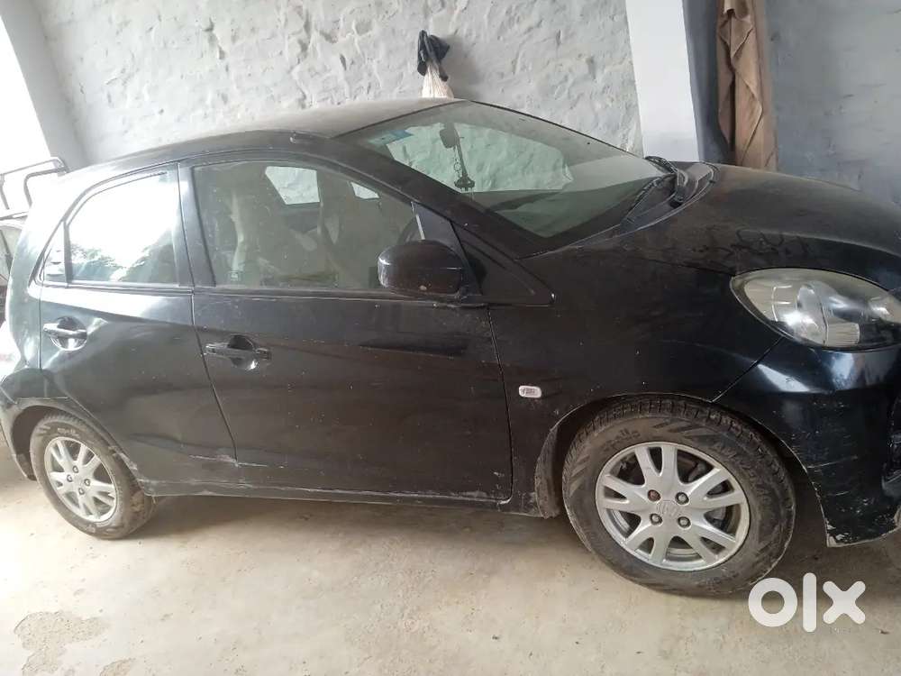 Honda Brio 2011 Petrol 70000 Km Driven