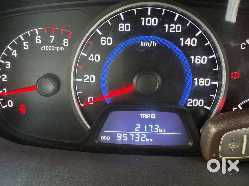 Hyundai Grand I10 2013-2016 Sportz, 2015, Petrol