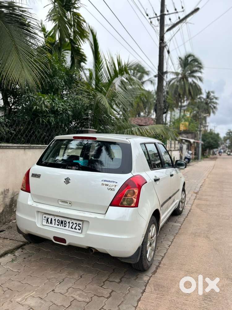 Swift 1.3 Vxi Maruti Suzuki 2010