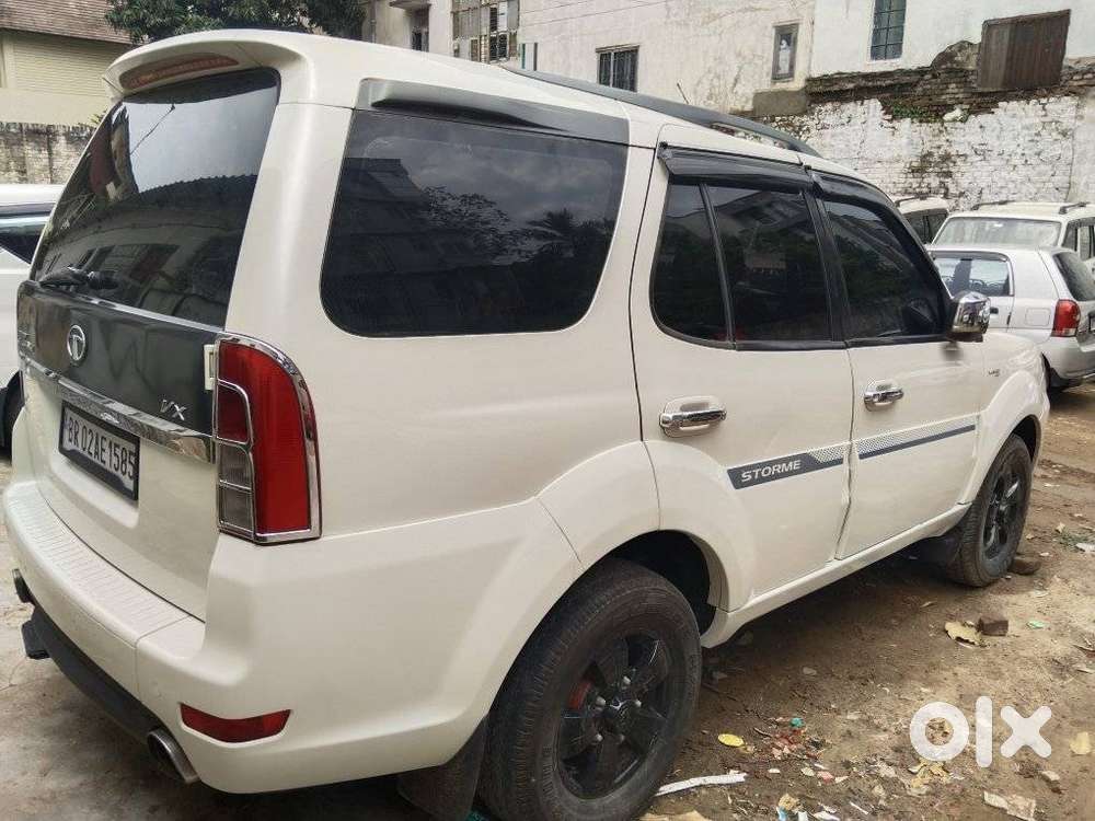 Tata Safari Storme Vx, 2016, Diesel
