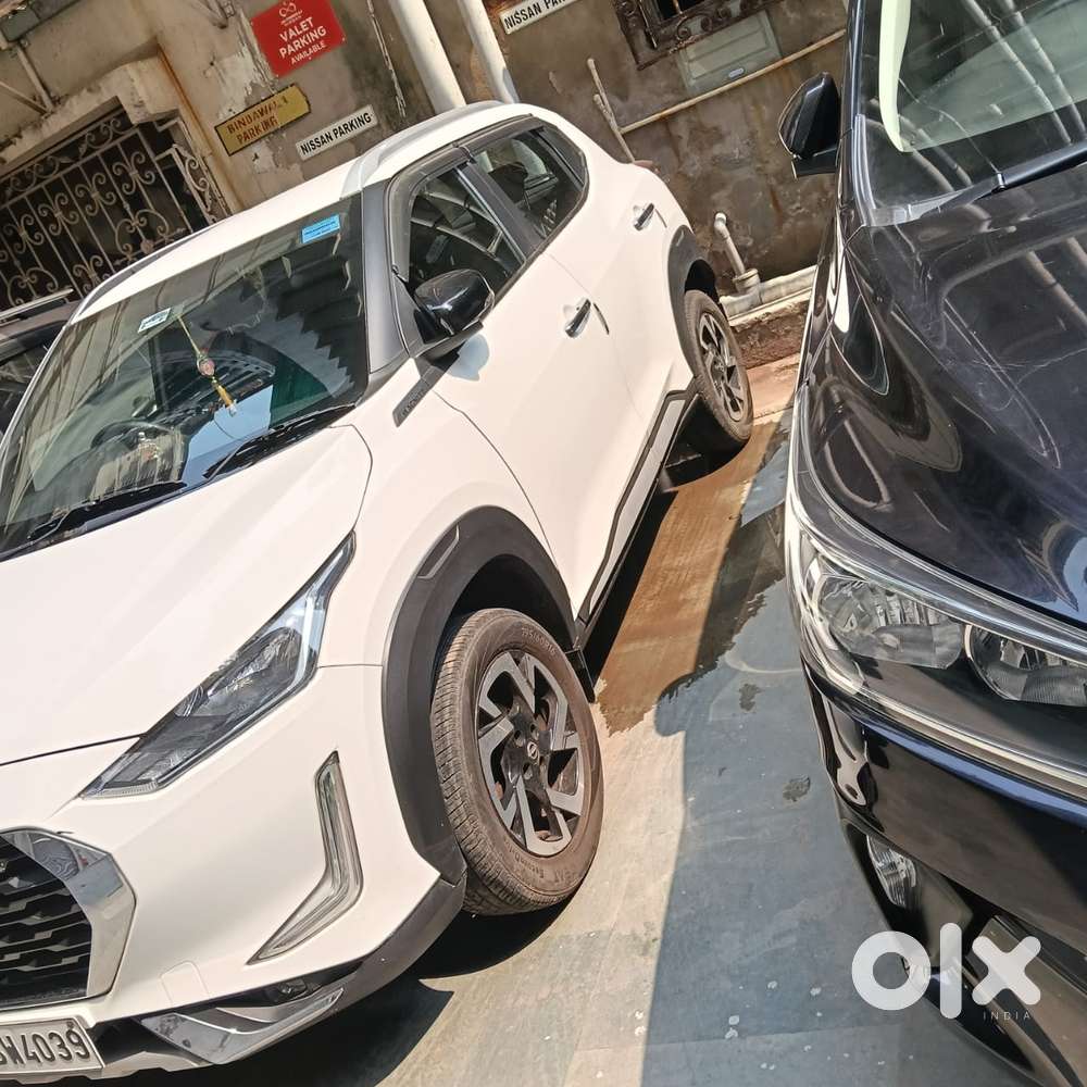 Nissan Magnite 1.0 Xv, 2023, Petrol