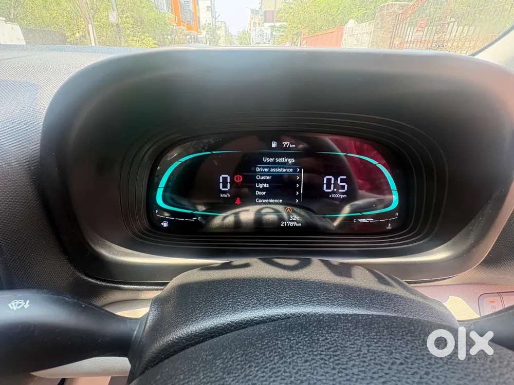 Hyundai Venue 2024 Petrol 21000 Km Driven