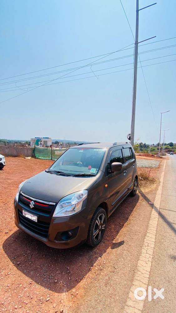 Low Driven (38k Km) Maruti Wagonr Vxi 2016 - Mint Condition - New Tyre