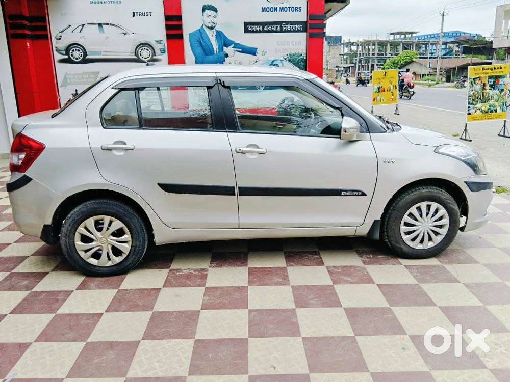 Maruti Suzuki Swift Dzire Vxi Optional, 2016, Petrol