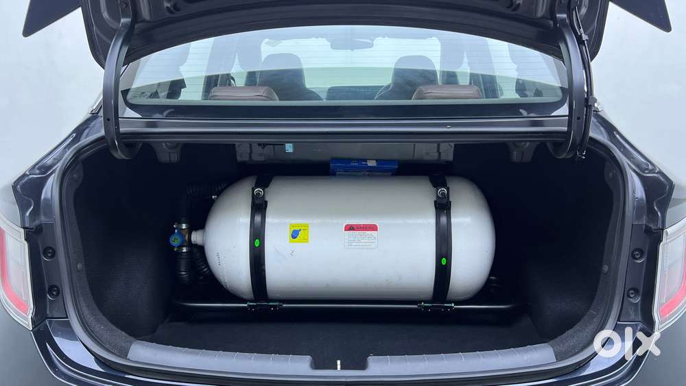 Hyundai Aura 1.2 Sx Cng, 2024, Cng & Hybrids