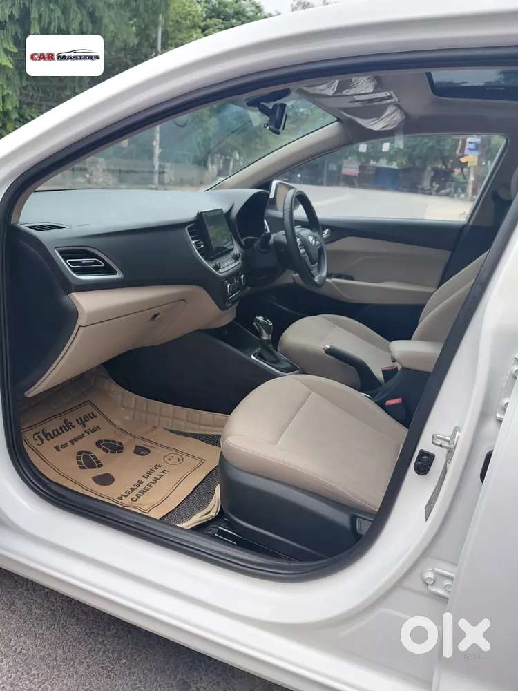 Hyundai Verna 1.5 Sx (o) Vtvt Ivt, 2023, Petrol