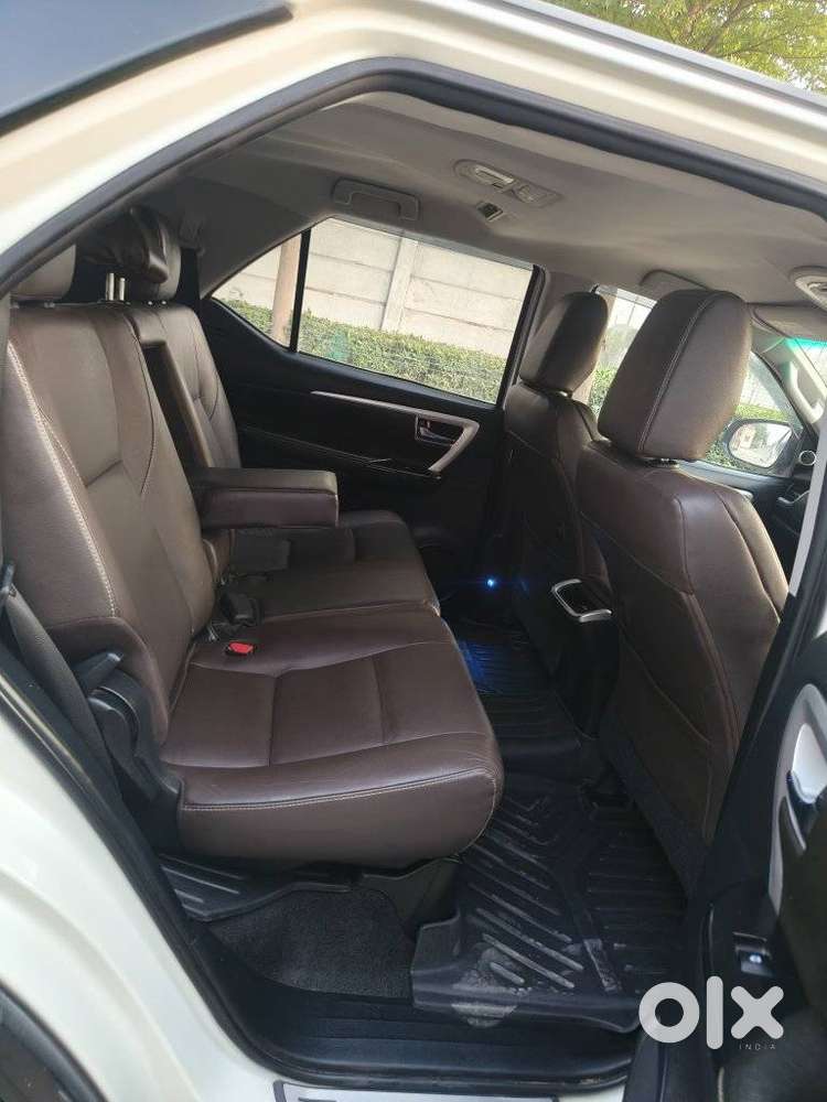 Toyota Fortuner 4x2 At 2.8 Diesel, 2018, Diesel