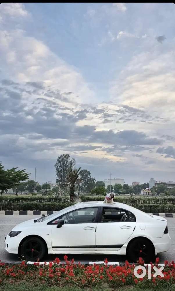 Honda Civic 1.8 At 2011 Sunroof