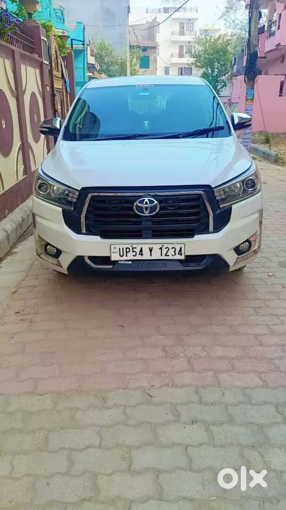 Toyota Innova Crysta 2016 At Diesel 3rd