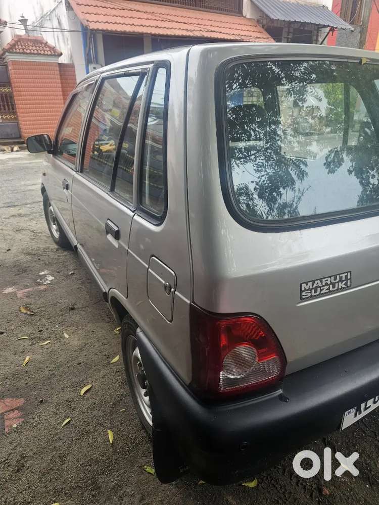 Maruti Suzuki 800 2009