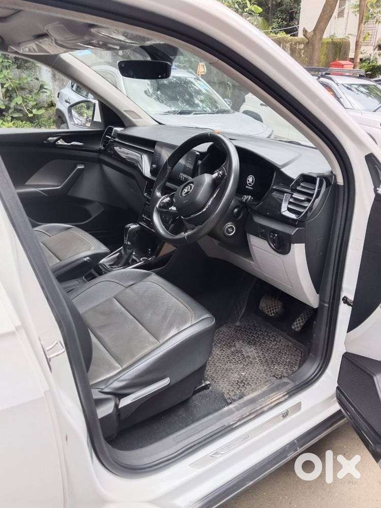 Skoda Kushaq 1.5 Tsi Style, 2023, Petrol