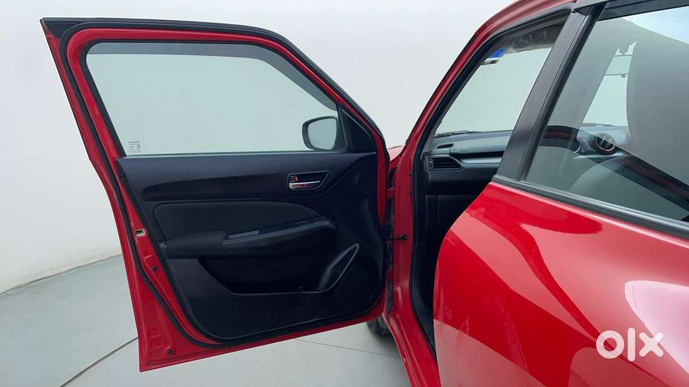 Maruti Suzuki Swift Amt Vvt Vxi, 2018, Petrol