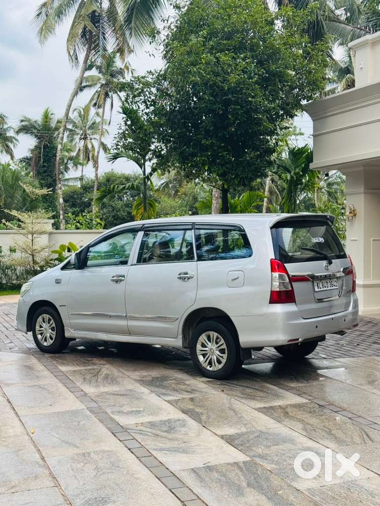 Toyota Innova Diesel 2013