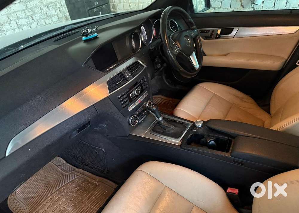 2012 Mercedes-benz Automatic Petrol