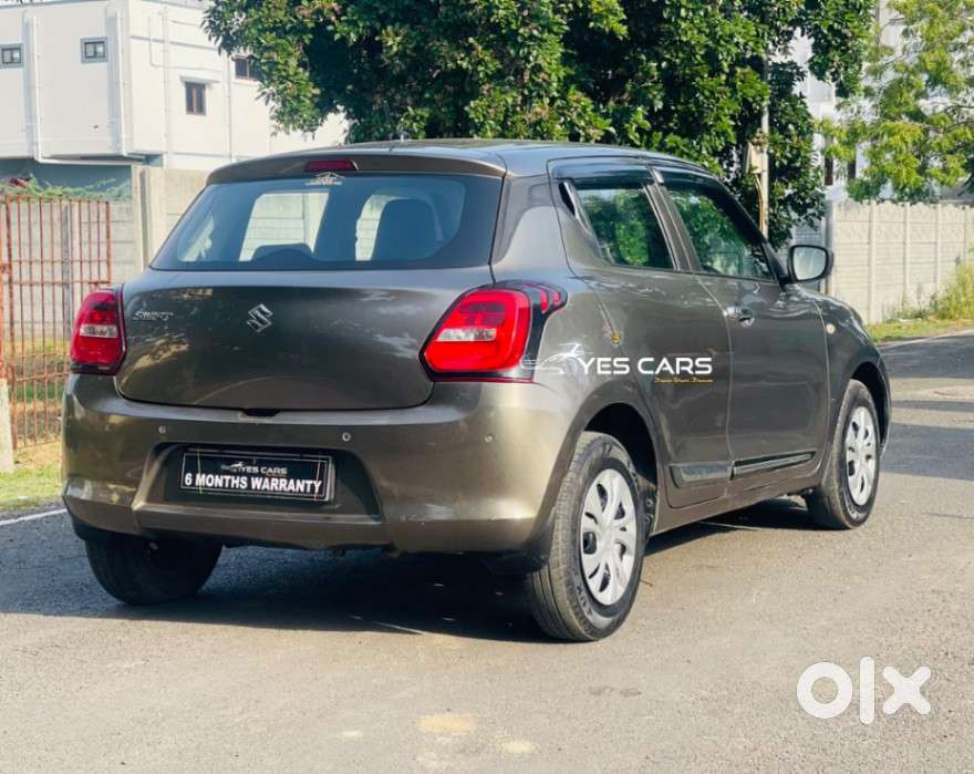 Maruti Suzuki Swift Vxi + Manual, 2018, Petrol