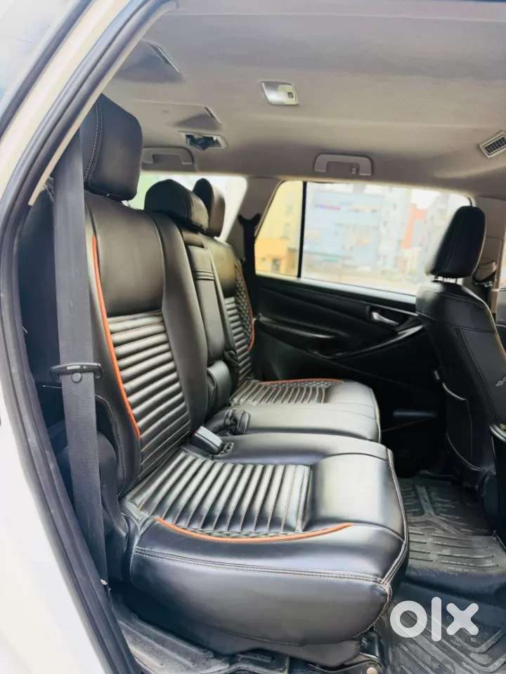 Toyota Innova Crysta [2020-ongoing] 2.4 Gx 8 Str, 2019, Diesel