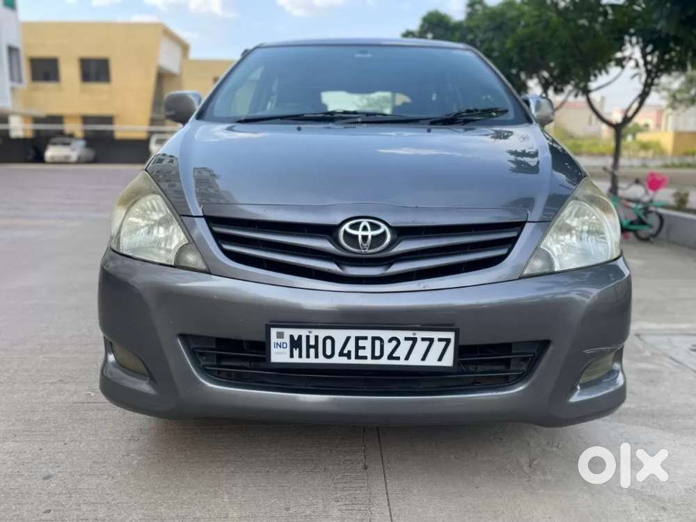 Toyota Innova, 2009, Petrol