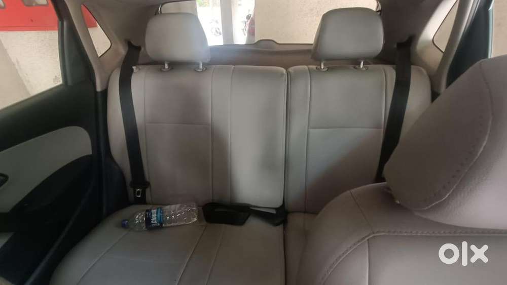 Volkswagen 2012 Manual Petrol 80000 Km