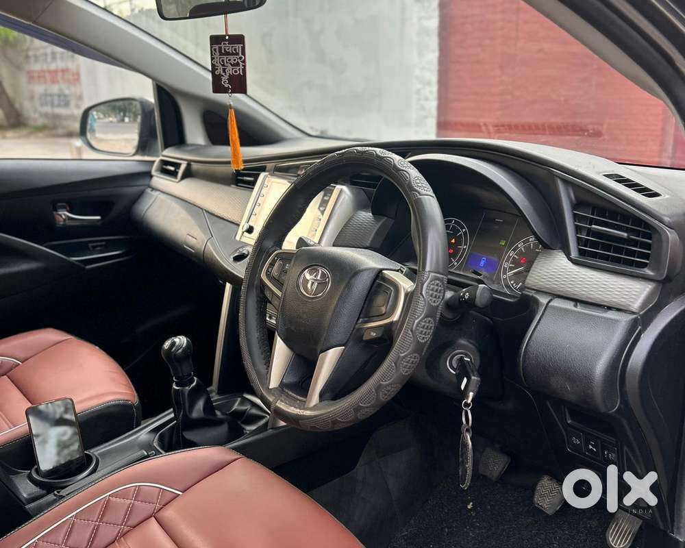 Toyota Innova Crysta 2.4 G Mt, 2022, Diesel