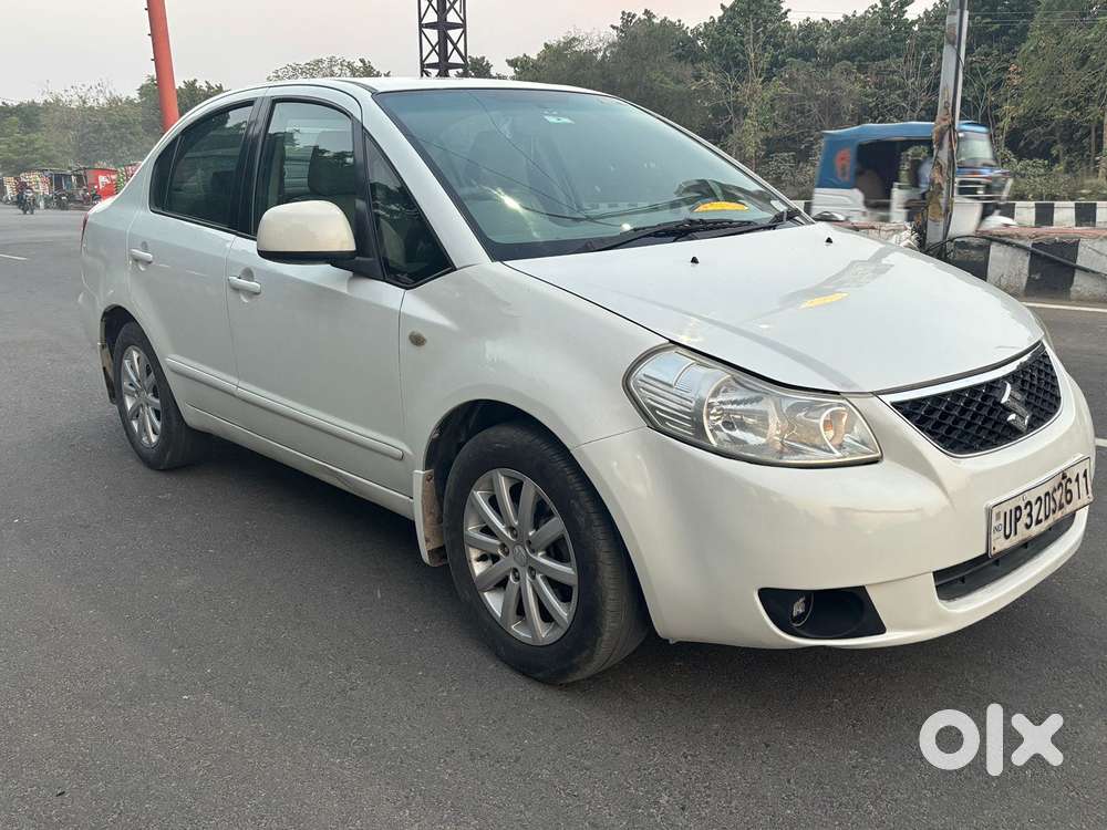 Maruti Suzuki Sx4 Zxi Mt Bsiv, 2011, Petrol