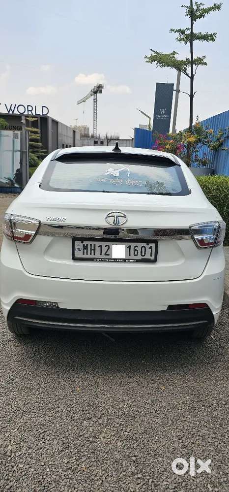 Tata Tigor 2023 Cng & Hybrids 60000 Km Driven