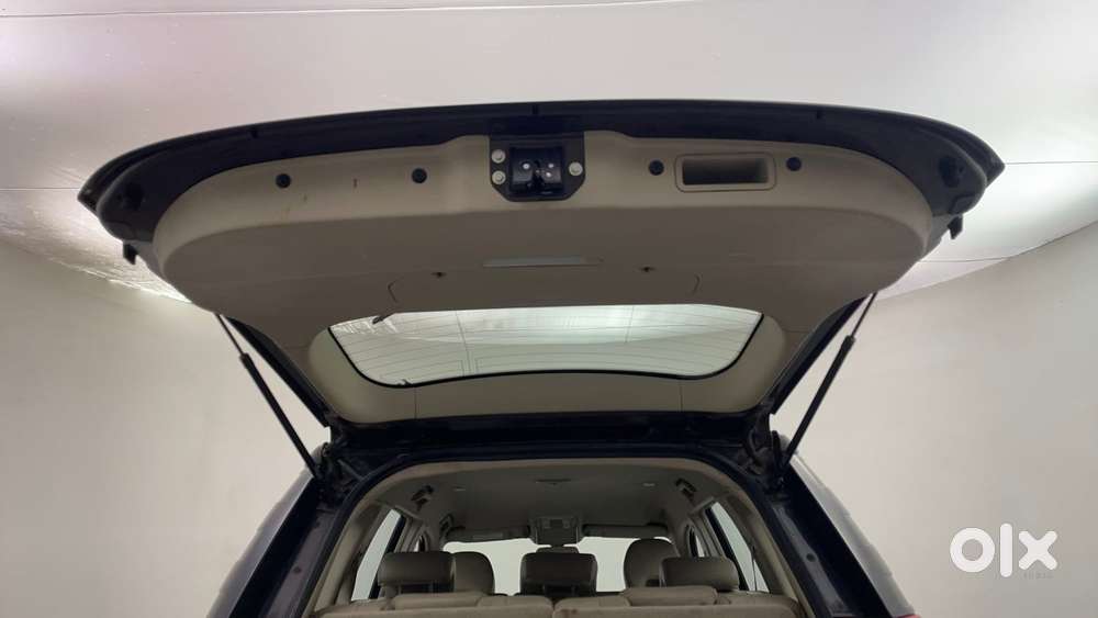 Mahindra Xuv500 W8 At, 2017, Diesel