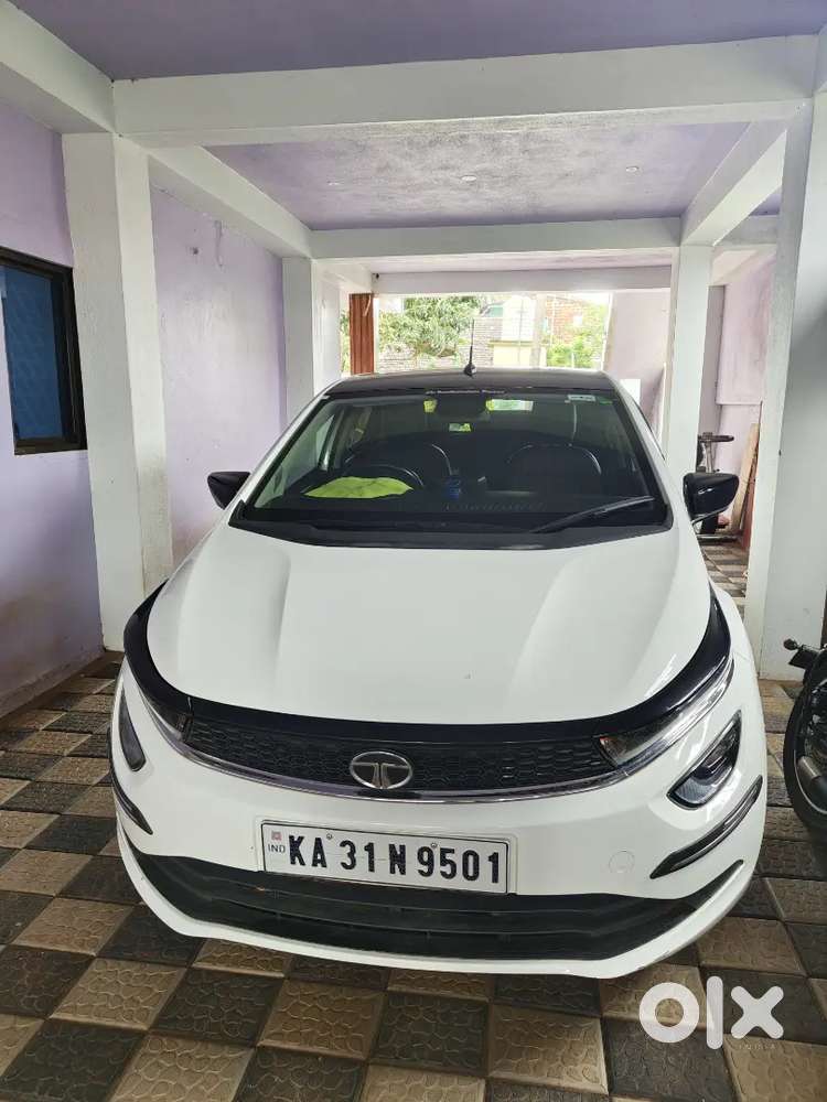 Tata Altroz 1.2 Xe Plus Petrol 2023