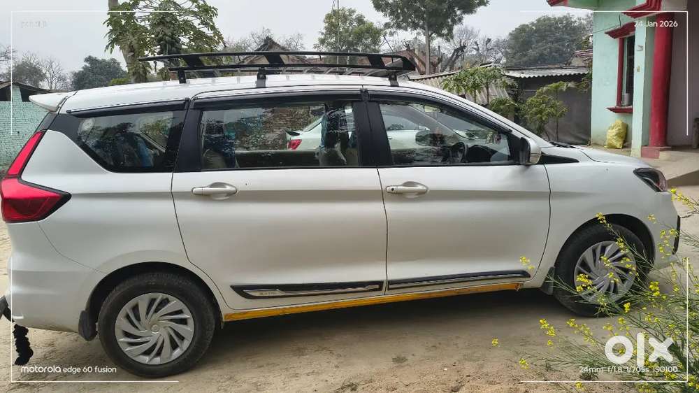 Maruti Ertiga Vxi 2025