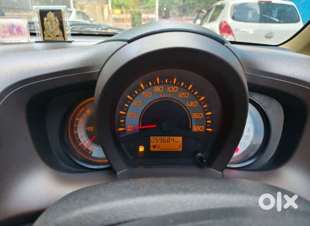 Honda Brio V Mt, 2013, Petrol