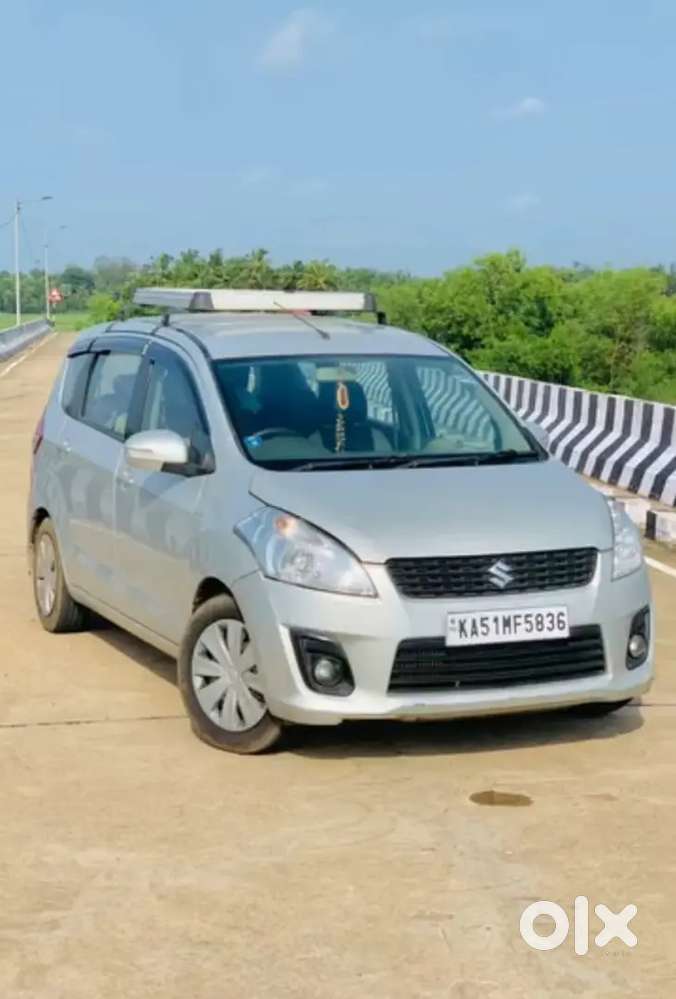 Maruti Suzuki Ertiga 2014 Diesel 180000 Km Driven