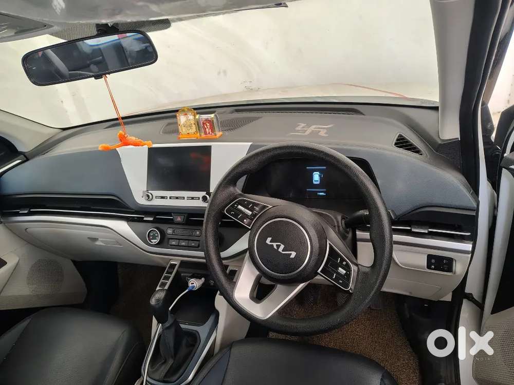 Kia Carens 1.4 Luxury 2025