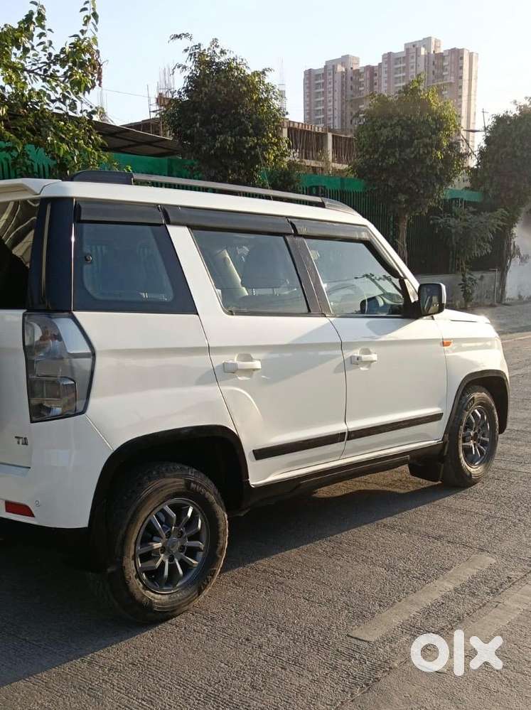 Mahindra Tuv 300 T10, 2019, Diesel