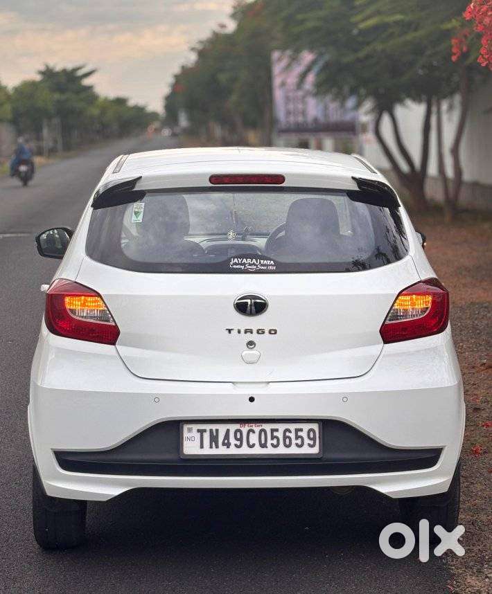 Tata Tiago, 2024, Petrol